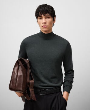 Merino wool perkins collar sweater man