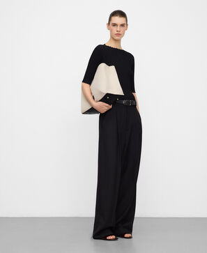 Boat neckline ribbed top