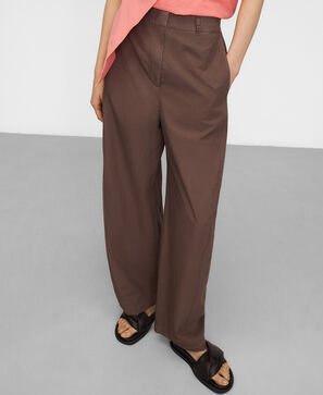 Pantal&oacute;n barrel fit algod&oacute;n org&aacute;nico