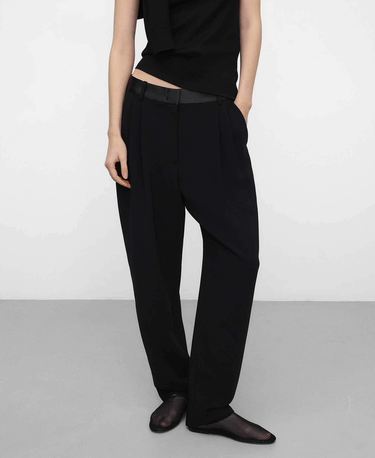 Women's Synthetic Leather Clothing | SS25 | Adolfo Domínguez
