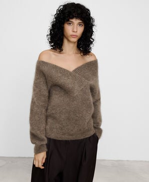 Jersey cuello pico amplio con mohair