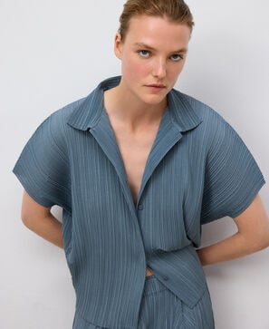 Camisa crinkle manga corta mujer