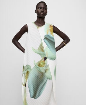 Printed crinkle midi dress