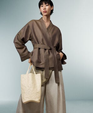 Ori&oacute;n washed leather vertical hobo bag