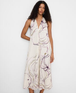 Vestido estampado com decote em V