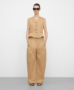 Cotton barrel fit pleated trousers