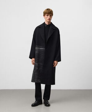 Abrigo sastre oversize bordado hombre