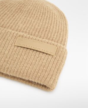 Gorro canelado com mohair