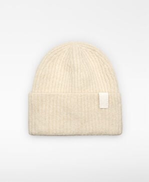 Gorro beanie punto canalé mujer