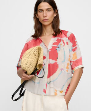Cotton V-neckline printed blouse
