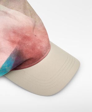 Cap with tie-dye printed scarf