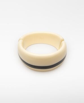 Two-tone resin rigid bracelet