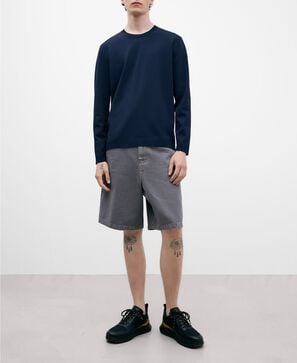 Ribbed crew neck sweater