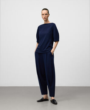 Pantalón jogger pierna redondeada mujer