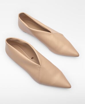 Non-Leather pointed ballerina woman