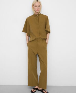 Ankle-length trousers woman