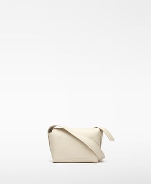 Micaスモール クロスボディバッグ