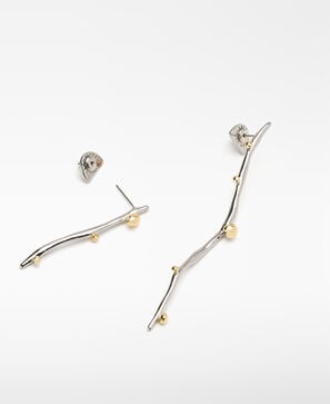 Organic-shaped asymmetric earrings