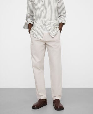 Relaxed fit pleated chino trousers