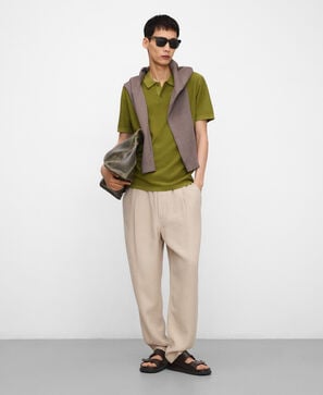 Regular fit structured knit polo shirt