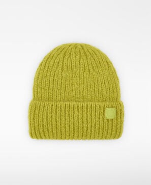 Alpaca blend ribbed beanie