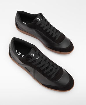 Responsibly tanned leather sneakers