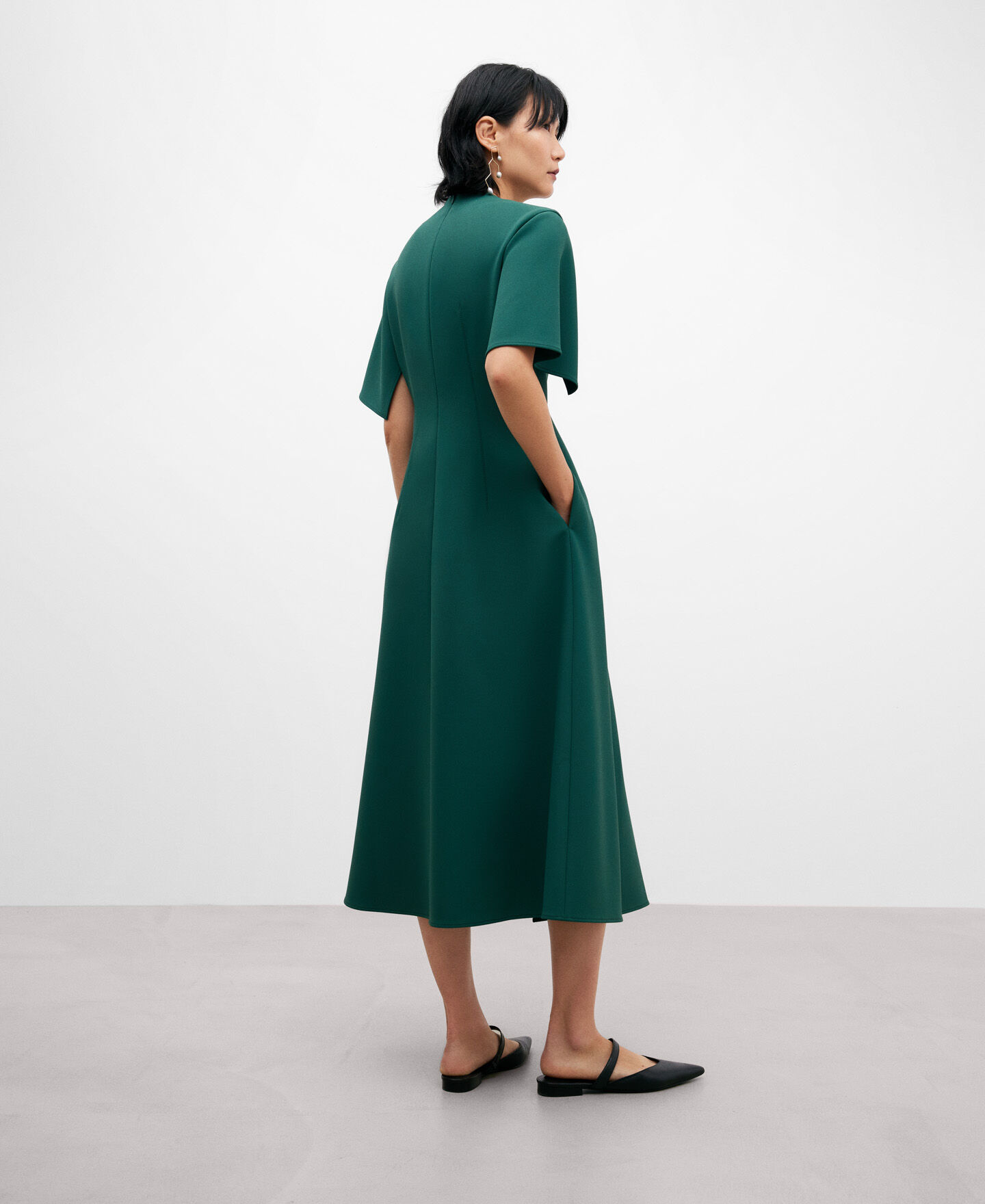 Vestido verde top adolfo dominguez