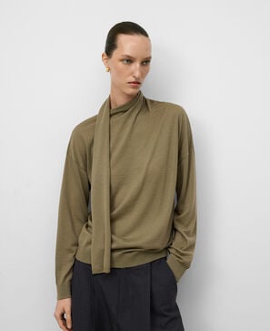 Merino wool scarf-collar sweater woman