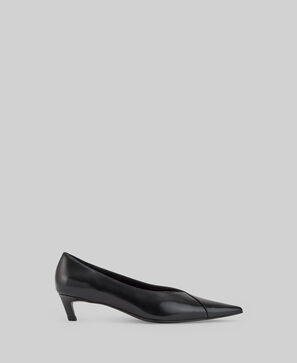 Leather heeled shoe woman