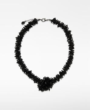 Beaded necklace with knot