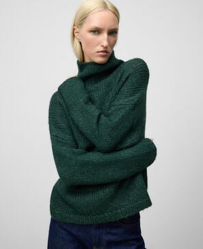 Knit funnel neck sweater woman