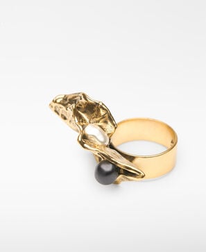 Metal maxi ring with pearl woman