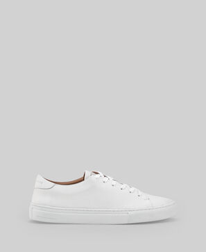 Responsible leather sneaker man