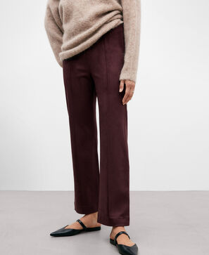 Pantalón tobillero en antelina mujer