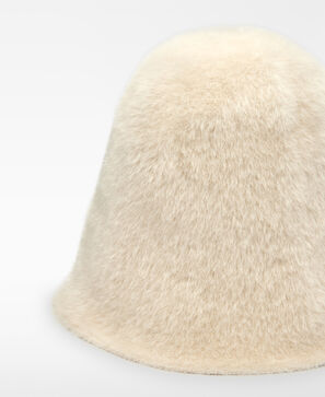 Faux fur cloche hat woman
