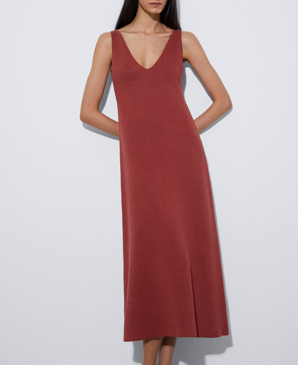 Descubre Vestidos y Monos | Primavera-Verano 22 | Adolfo Domínguez