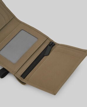 Cartera cuadrada piel responsable hombre