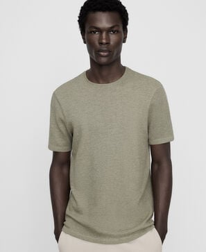 Camiseta regular fit microtextura