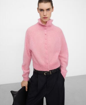 C&aacute;rdigan corto cuello chimenea