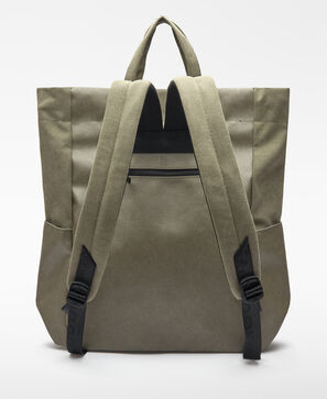 Mochila saco poli&eacute;ster reciclado hombre