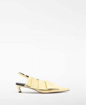 Leather pleated slingback pump