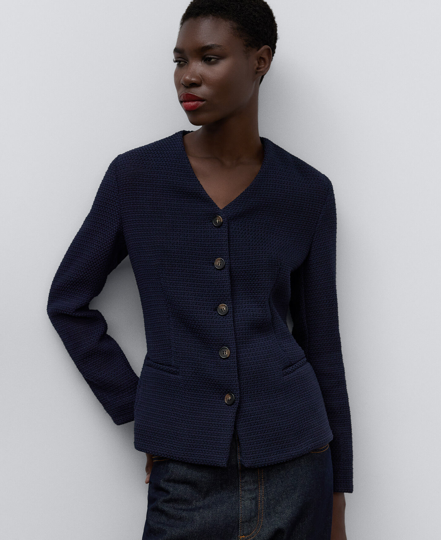 Veste cintrée bleu marine femme 2025