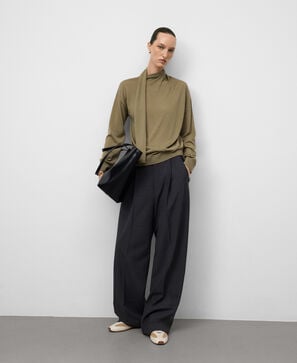 Merino wool scarf-collar sweater woman