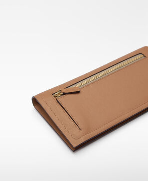 Responsible leather large wallet woman