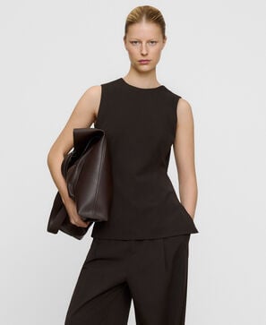 Tailored top