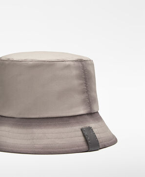 Aged-effect bucket hat woman