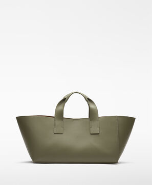 Mica elongated hand bag woman