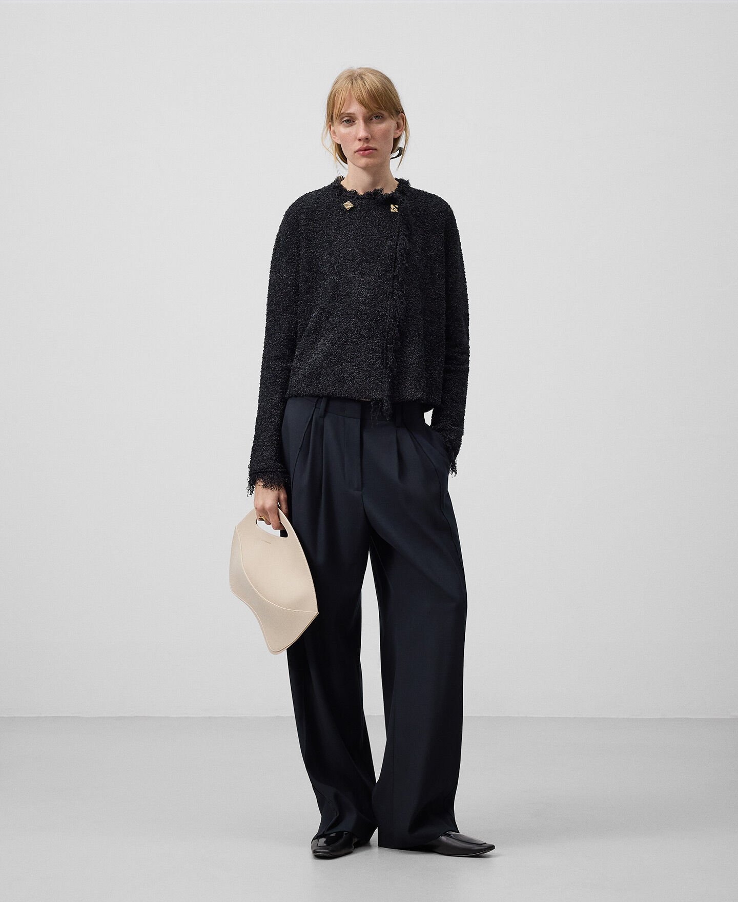 Short crossed jacket with fringes woman