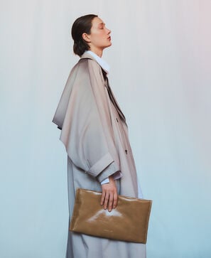 Clutch acolchado Piel No Piel mujer