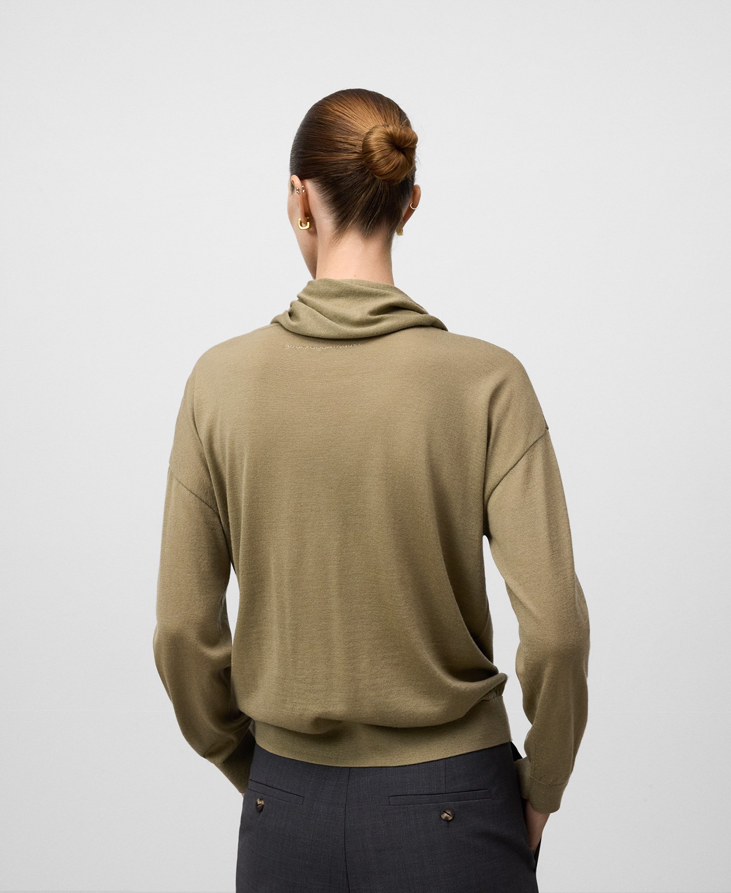 Jersey cuello bufanda lana merino mujer image number 2